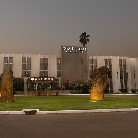Готель Pullman Lubumbashi Grand Karavia. Екстер'єр фото