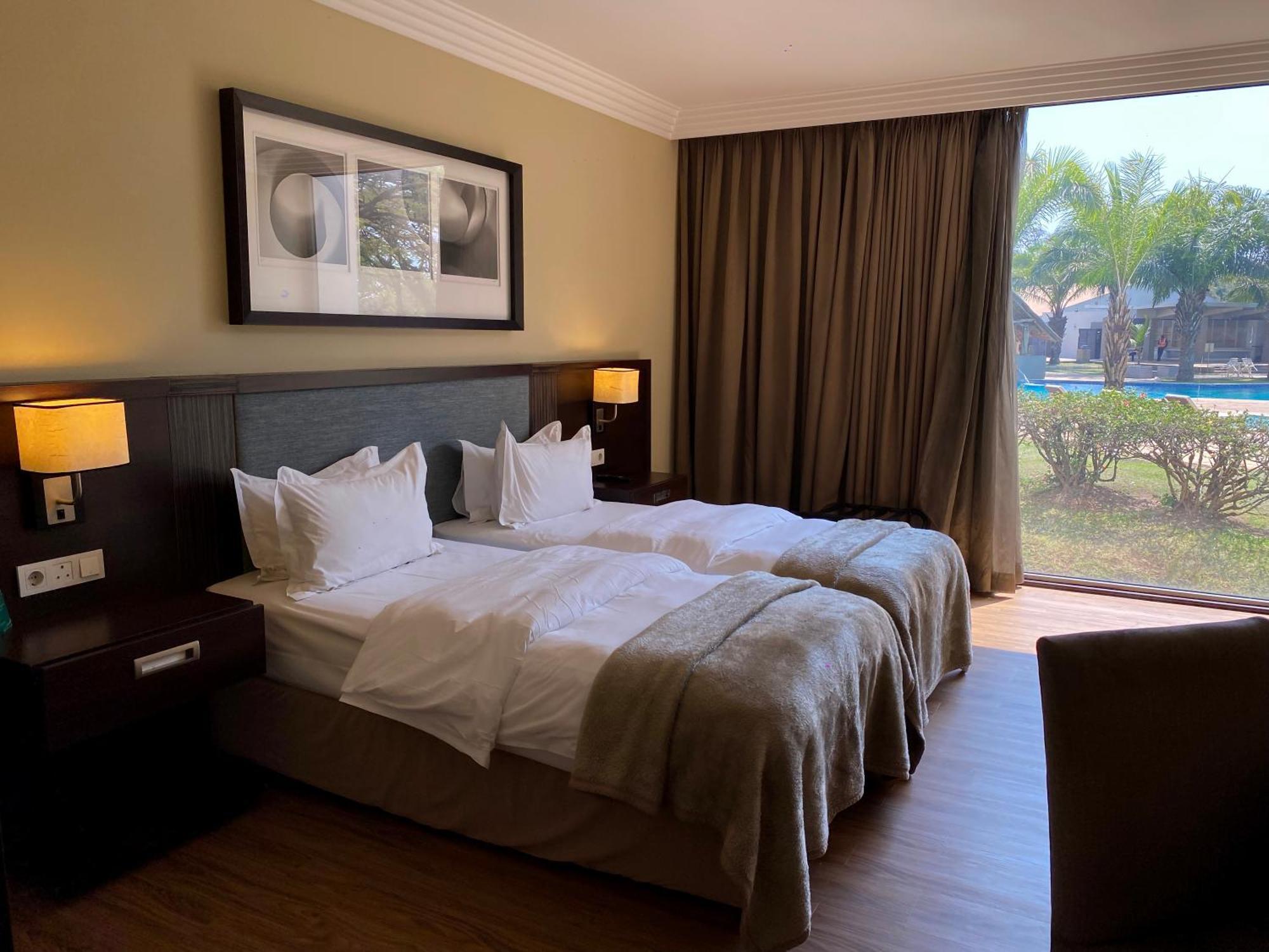 Готель Pullman Lubumbashi Grand Karavia. Екстер'єр фото