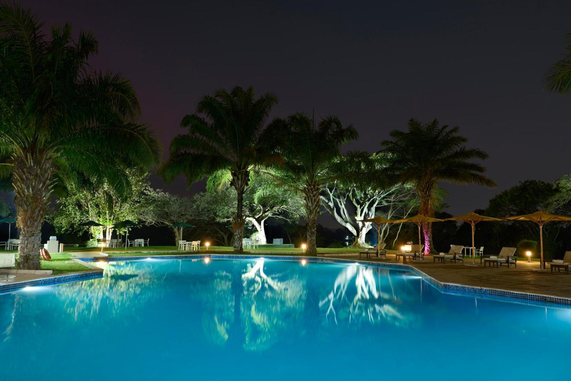 Готель Pullman Lubumbashi Grand Karavia. Екстер'єр фото